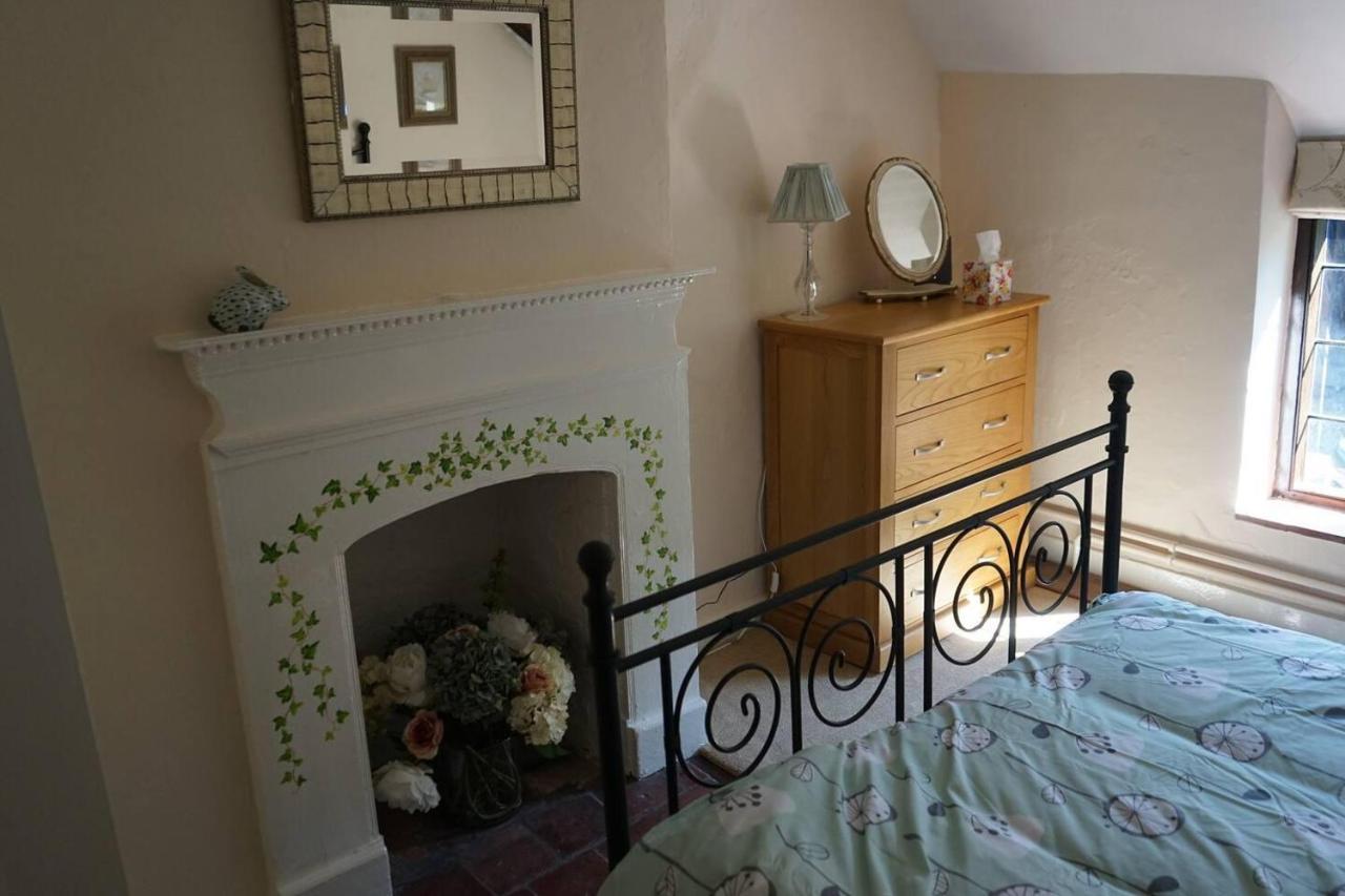 Willa Stunning Historic 2-Bed House In Shaftesbury Zewnętrze zdjęcie